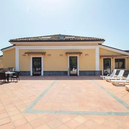 Apart Otel Royal Playa And -private Parking- Self Chek Out